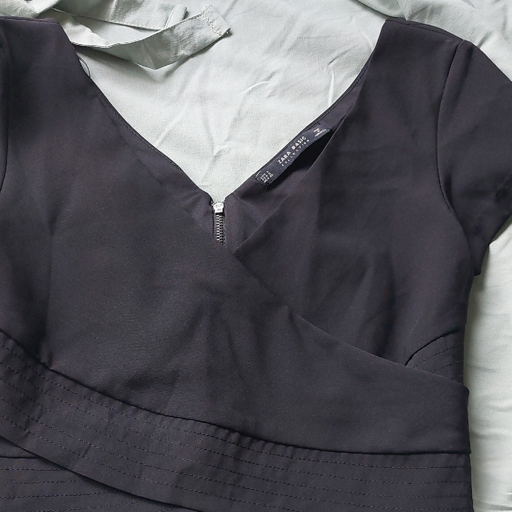 Elegant Black V-Neck Dress